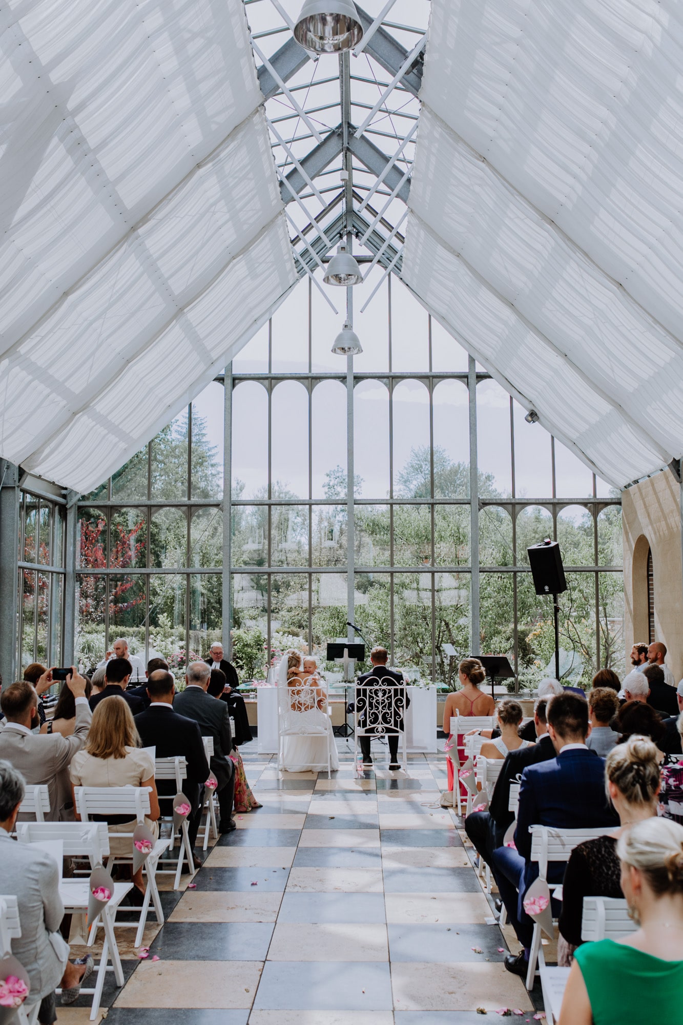 kati_christian_hochzeit_hofgut_westerstede__guthorn_fotograf_inga_doerge_feldmann-38