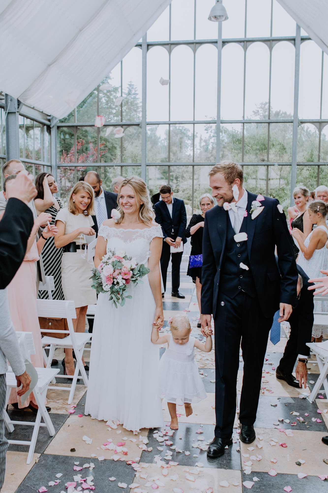 kati_christian_hochzeit_hofgut_westerstede__guthorn_fotograf_inga_doerge_feldmann-39