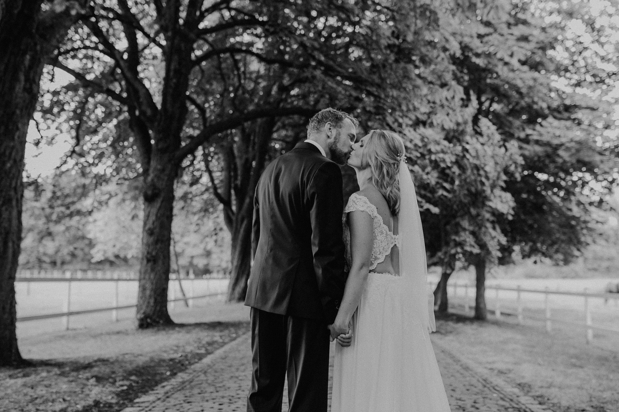 kati_christian_hochzeit_hofgut_westerstede__guthorn_fotograf_inga_doerge_feldmann-52